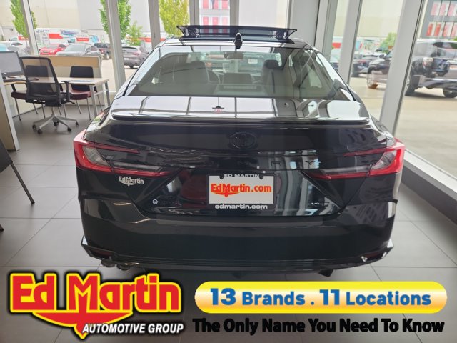 Vehicle image 9 of 34