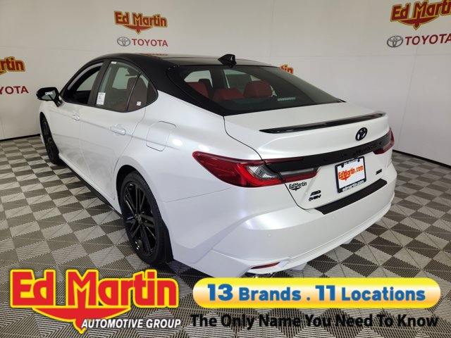 Vehicle image 23 of 57