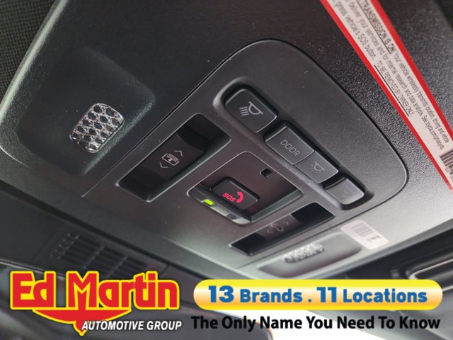 Vehicle image 53 of 57