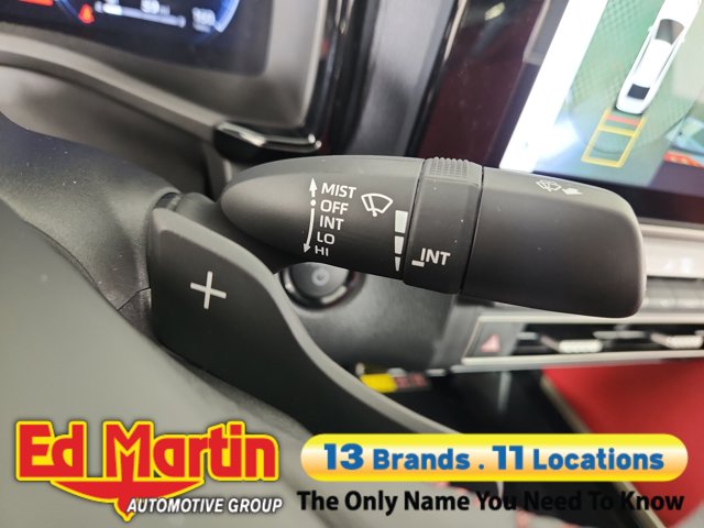 Vehicle image 56 of 57