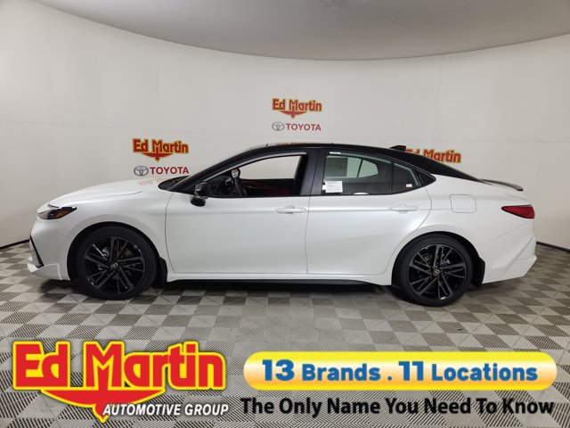 Vehicle image 25 of 57