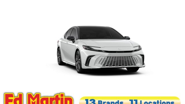 Vehicle image 10 of 57