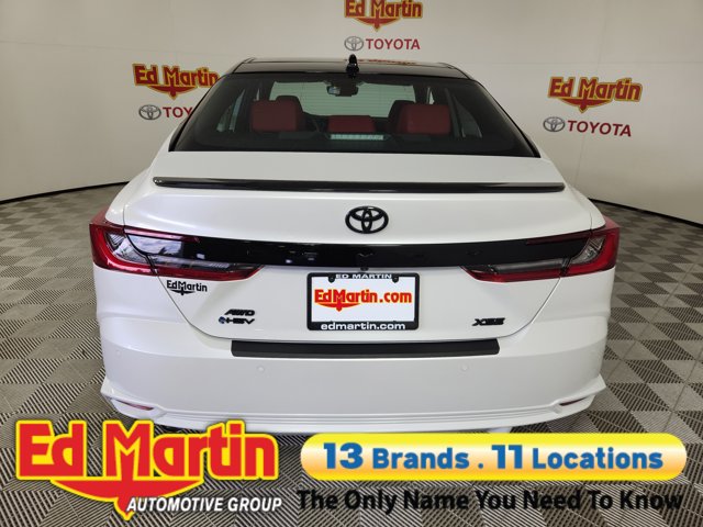 Vehicle image 19 of 57