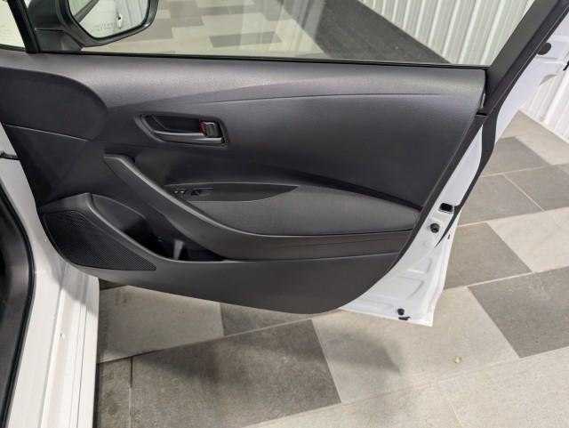 2025 Toyota Corolla Hybrid LE Image 20 of 28