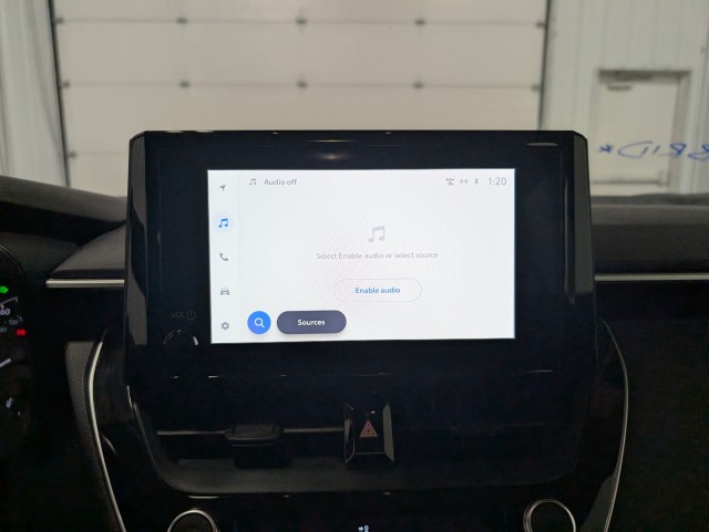 2025 Toyota Corolla Hybrid LE Image 15 of 28