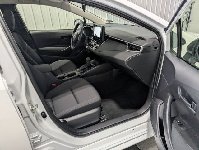 2025 Toyota Corolla Hybrid LE Image 11 of 28