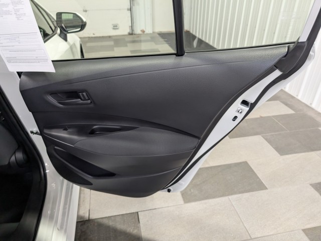 2025 Toyota Corolla Hybrid LE Image 21 of 28