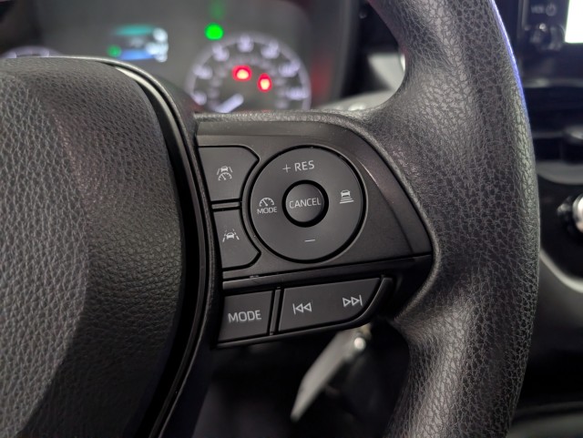 2025 Toyota Corolla Hybrid LE Image 22 of 28