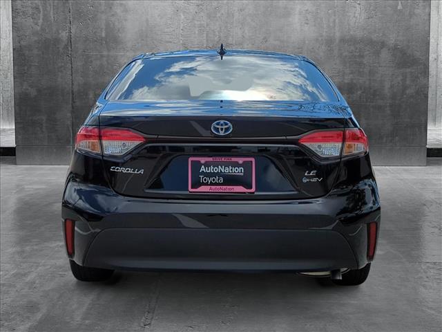 Vehicle image 5 of 18