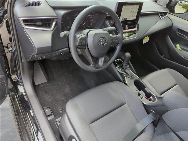 Vehicle image 8 of 18