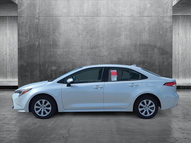 Vehicle image 2 of 18