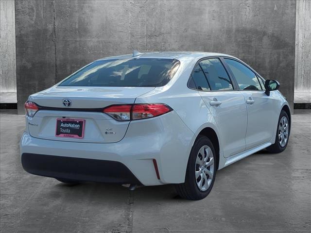 Vehicle image 3 of 18