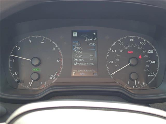 Vehicle image 11 of 18