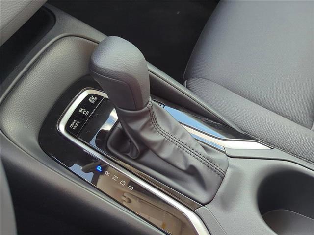 Vehicle image 12 of 18