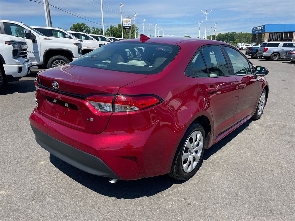 Vehicle image 5 of 34