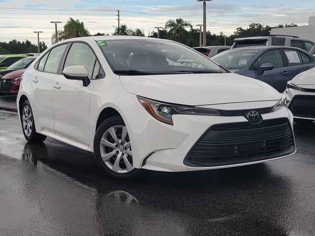 2025 Toyota Corolla LE Image 1 of 31