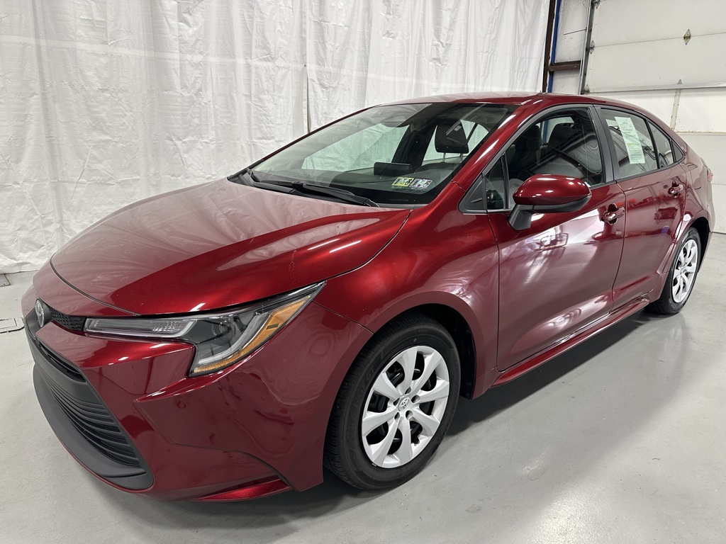 2025 Toyota Corolla LE Image 1 of 67