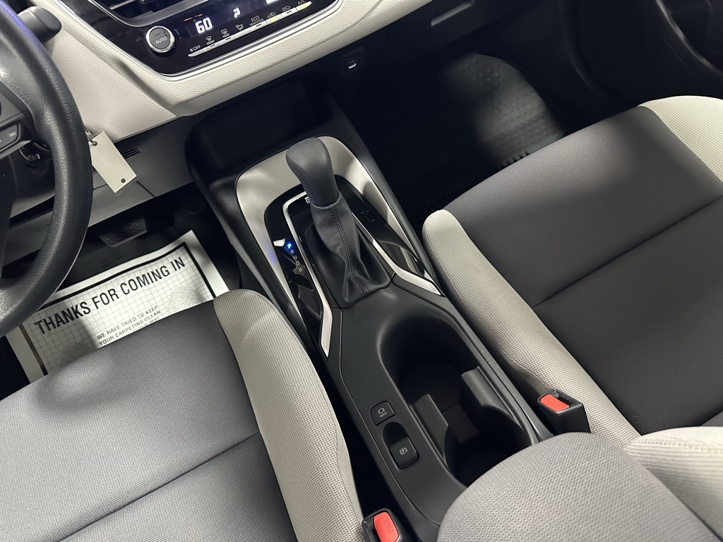 2025 Toyota Corolla LE Image 44 of 67