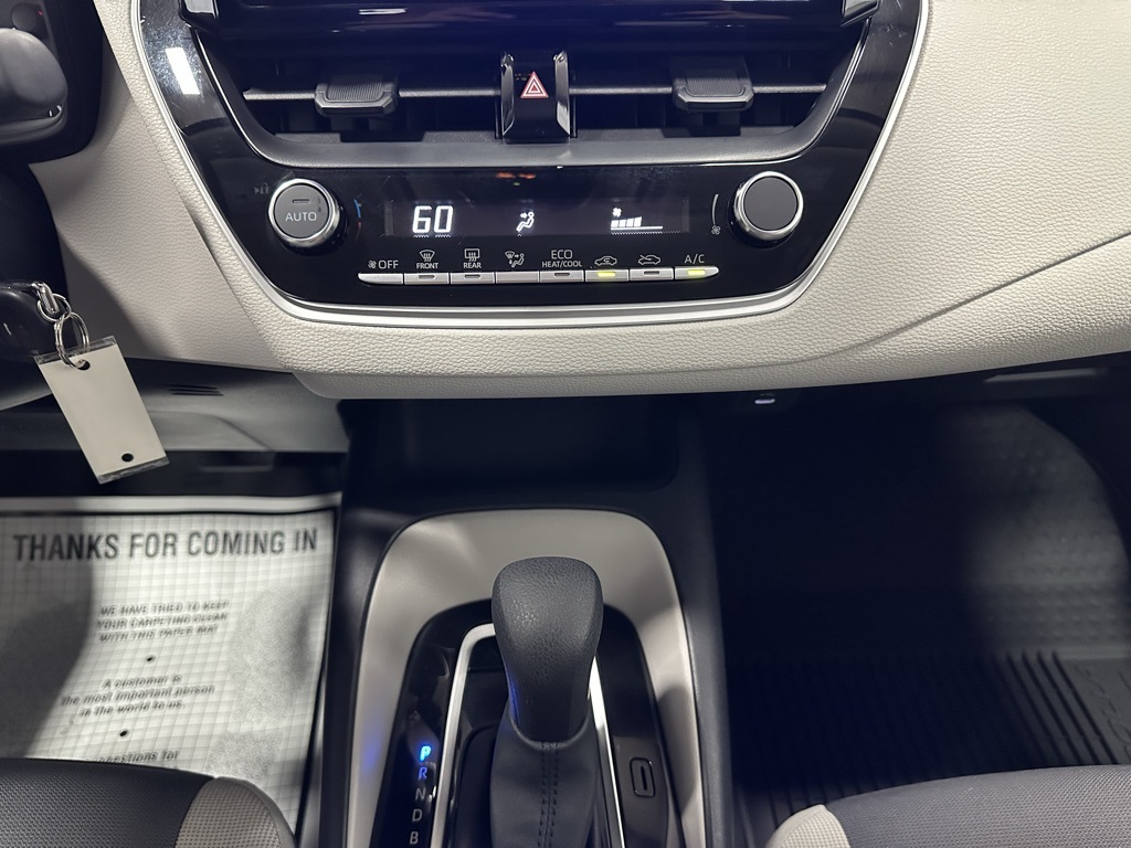 2025 Toyota Corolla LE Image 47 of 67