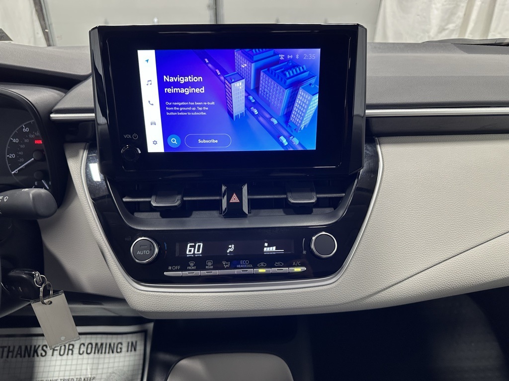 2025 Toyota Corolla LE Image 34 of 67