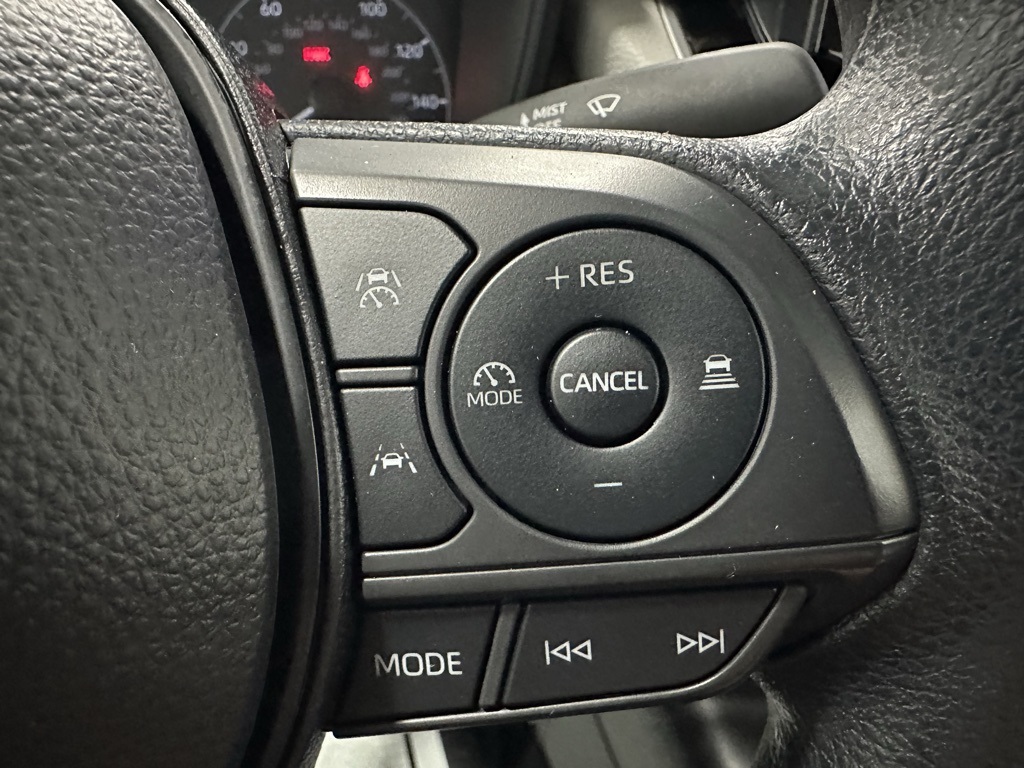 2025 Toyota Corolla LE Image 62 of 67