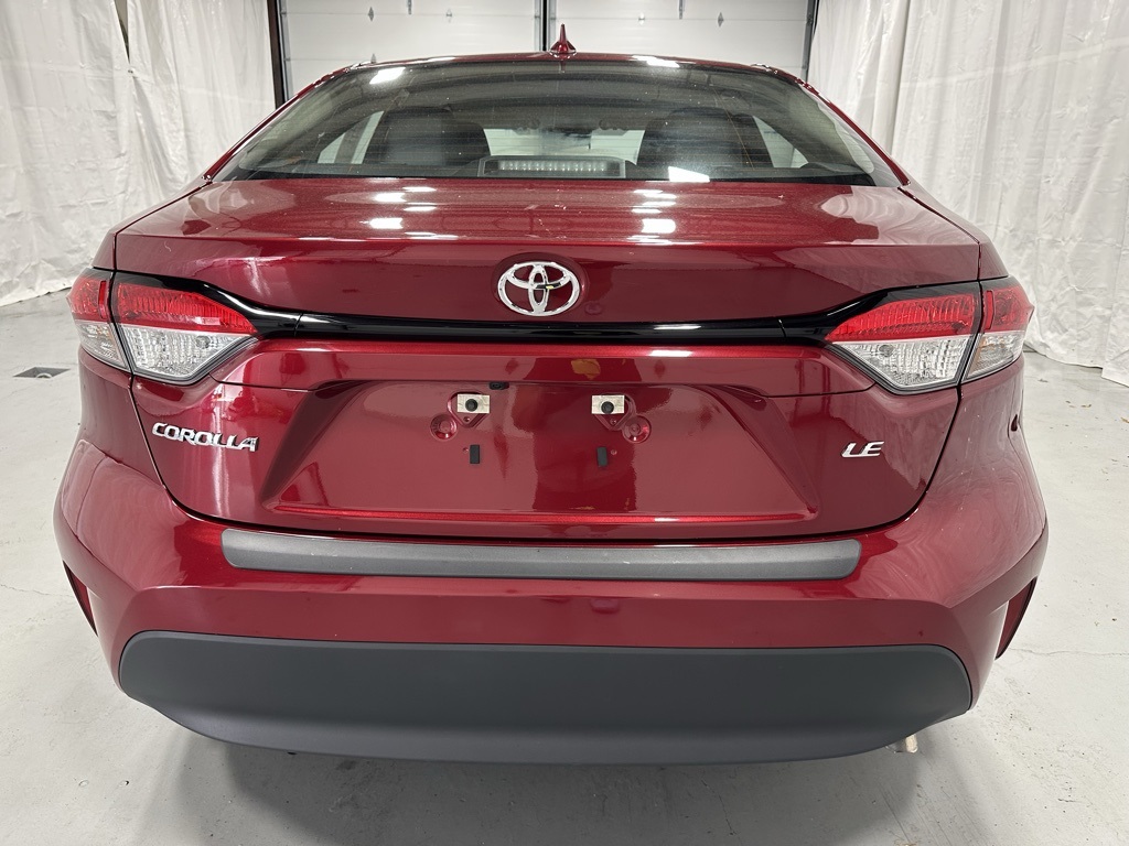 2025 Toyota Corolla LE Image 5 of 67