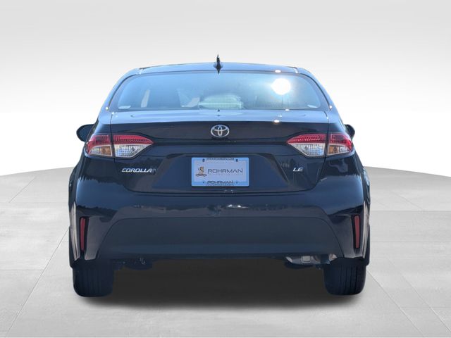 Vehicle image 7 of 33