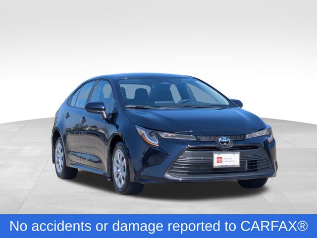 Vehicle image 4 of 33