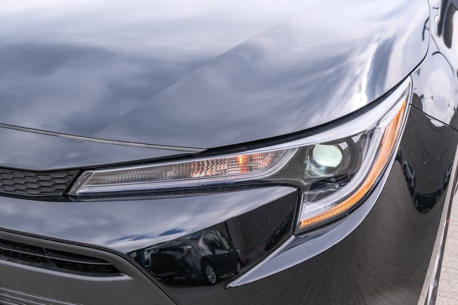 2025 Toyota Corolla LE Image 28 of 29