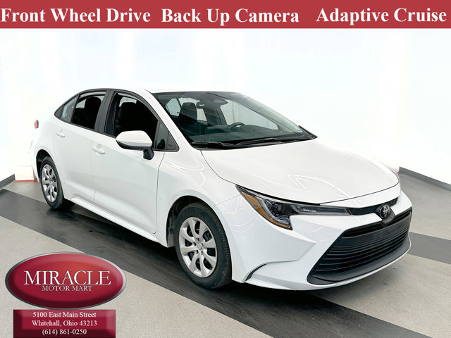 2025 Toyota Corolla LE Image 3 of 31