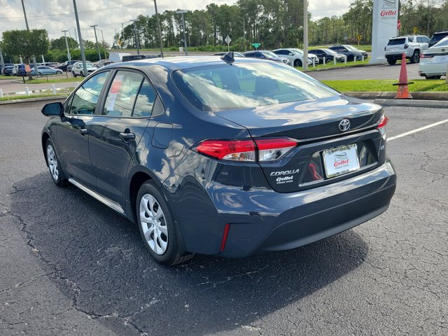 Vehicle image 4 of 30