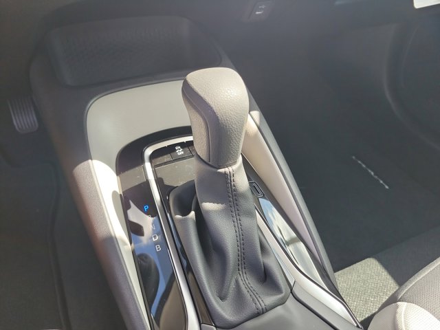 Vehicle image 16 of 30