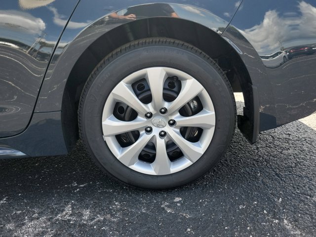 Vehicle image 5 of 30