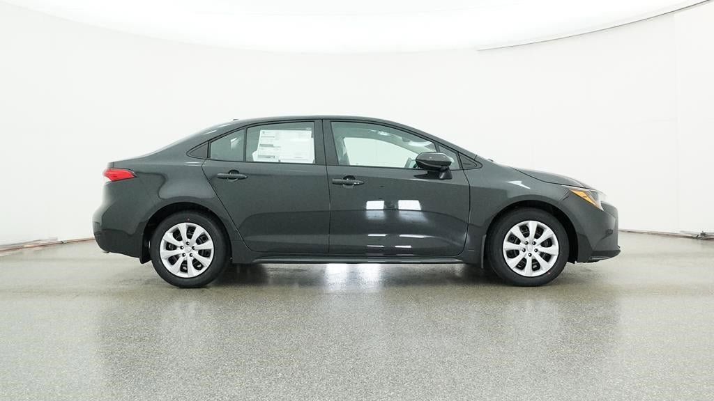 Vehicle image 15 of 33