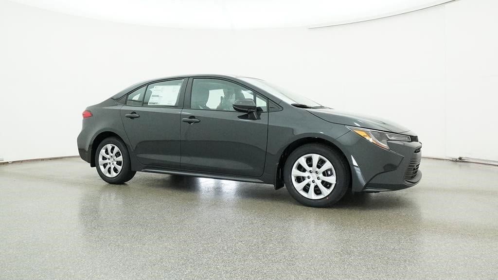 Vehicle image 9 of 33