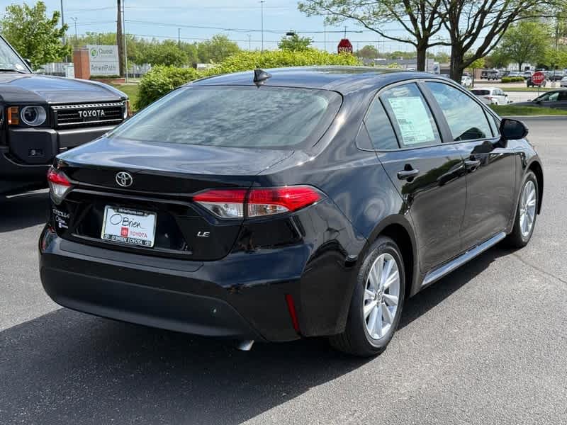 Vehicle image 2 of 19