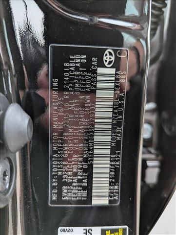 Vehicle image 15 of 17