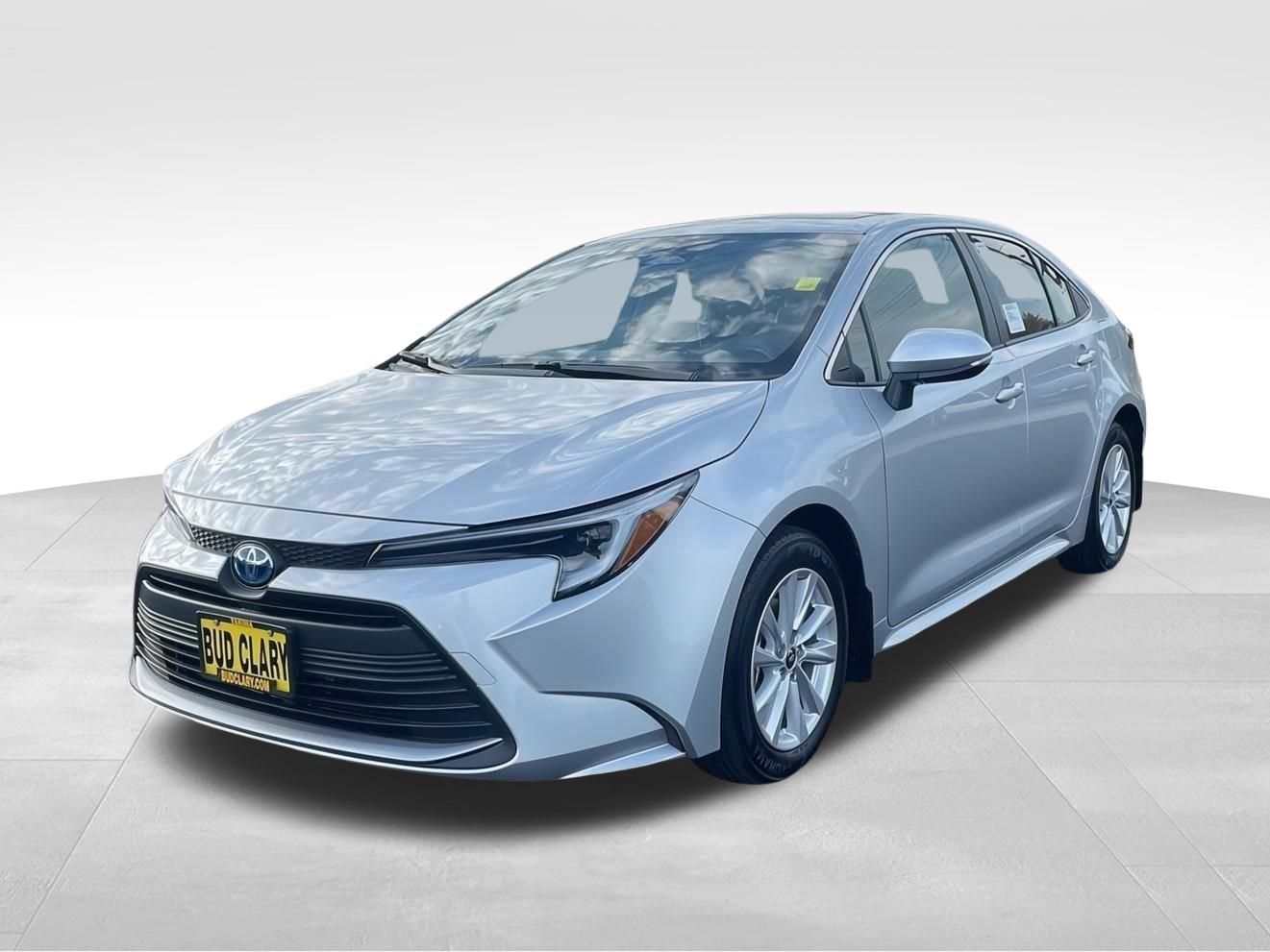 2025 Toyota Corolla LE Image 1 of 23