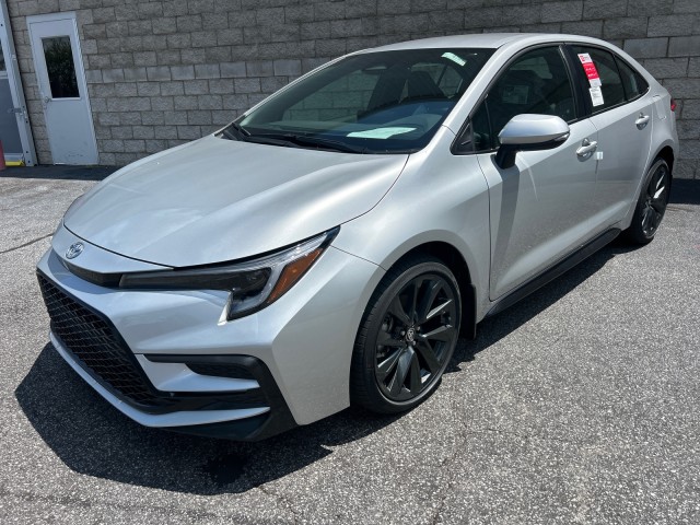 Vehicle image 1 of 37