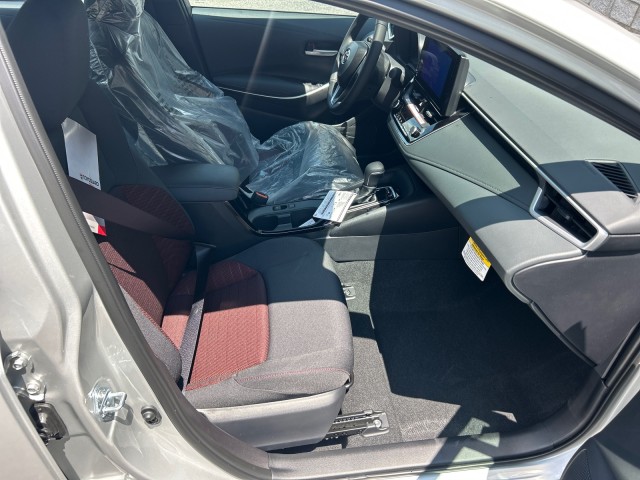Vehicle image 15 of 37
