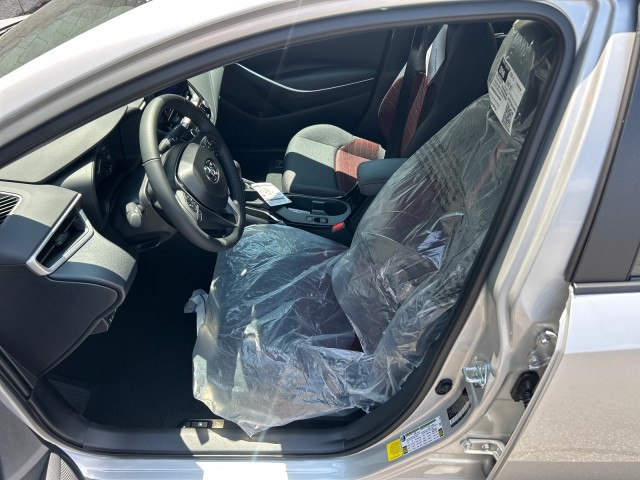 Vehicle image 16 of 37