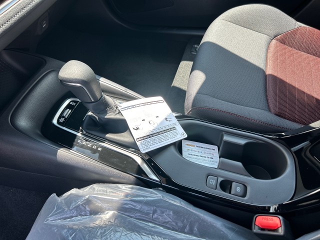 Vehicle image 26 of 37