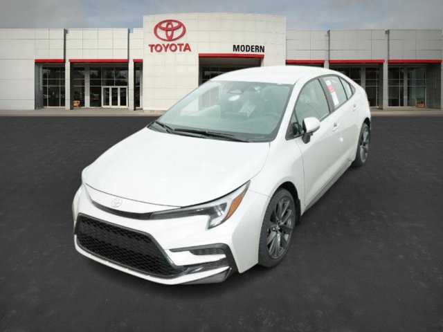 Vehicle image 5 of 40