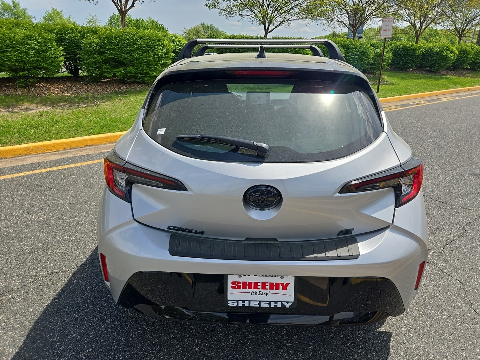 Vehicle image 5 of 40
