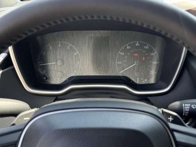 Vehicle image 18 of 22