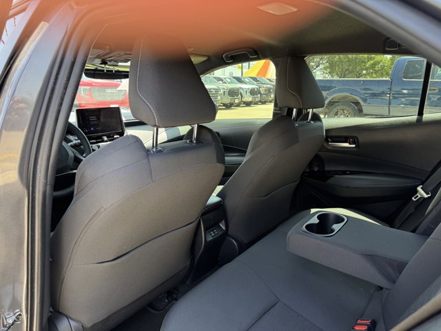 Vehicle image 14 of 22