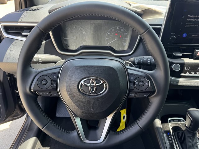 Vehicle image 17 of 22