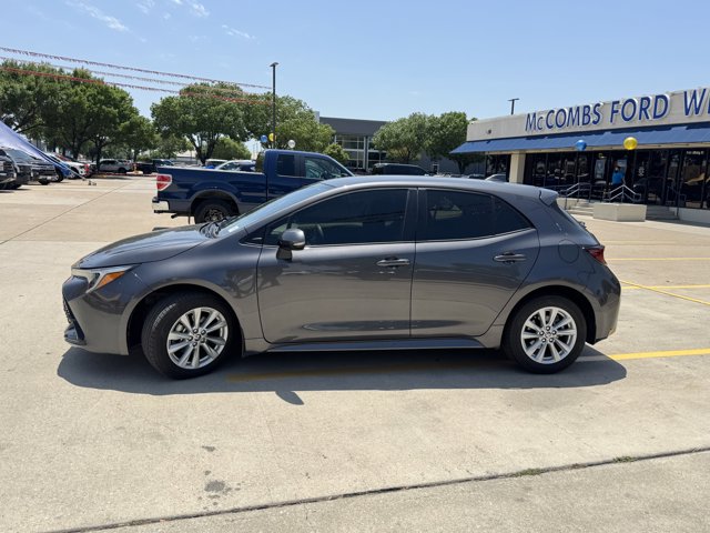 Vehicle image 8 of 22