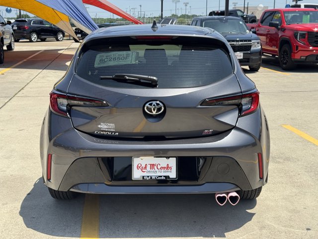 Vehicle image 6 of 22