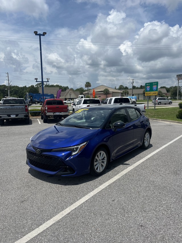 Vehicle image 1 of 21